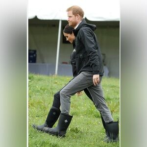 NEW The Original Muck Boot CHORE Company Men 10 /Women 11. Slight Coloration.